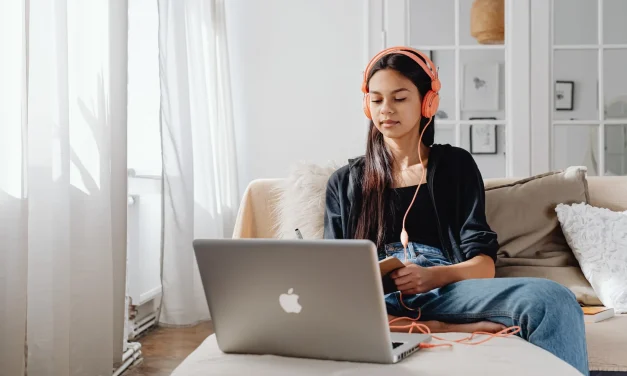 How to Grow Personal Confidence During Interviews
